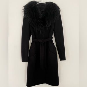 Black wool coat real fox fur